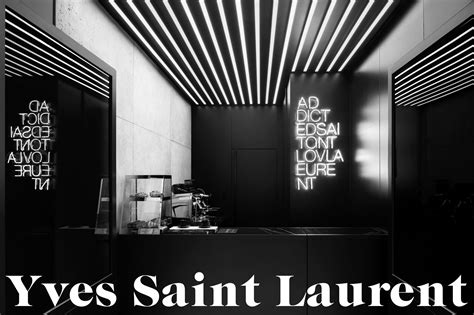 ysl cafe foto|st laurent ysl.